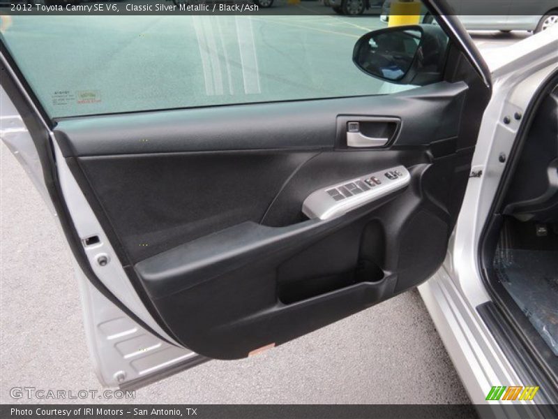 Classic Silver Metallic / Black/Ash 2012 Toyota Camry SE V6