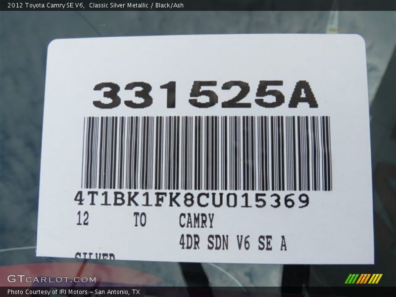 Classic Silver Metallic / Black/Ash 2012 Toyota Camry SE V6