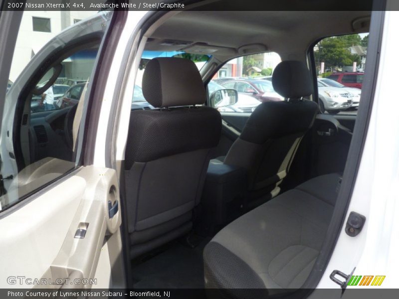 Avalanche White / Steel/Graphite 2007 Nissan Xterra X 4x4