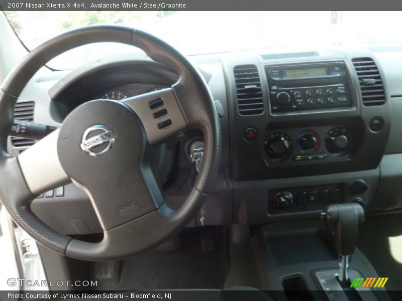 Avalanche White / Steel/Graphite 2007 Nissan Xterra X 4x4