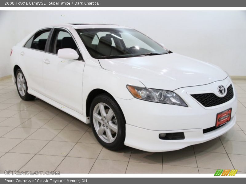 Super White / Dark Charcoal 2008 Toyota Camry SE