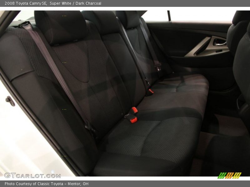 Super White / Dark Charcoal 2008 Toyota Camry SE