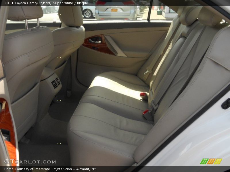 Super White / Bisque 2011 Toyota Camry Hybrid