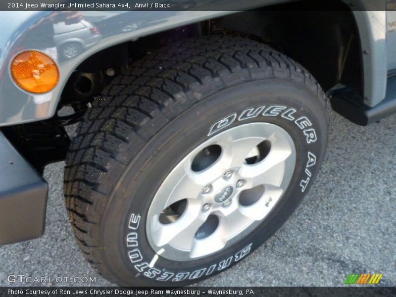 Anvil / Black 2014 Jeep Wrangler Unlimited Sahara 4x4