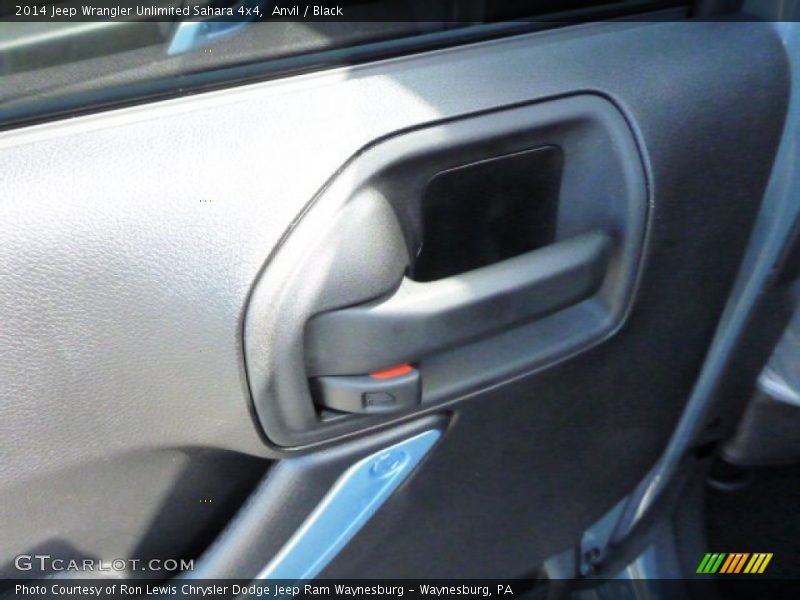 Anvil / Black 2014 Jeep Wrangler Unlimited Sahara 4x4