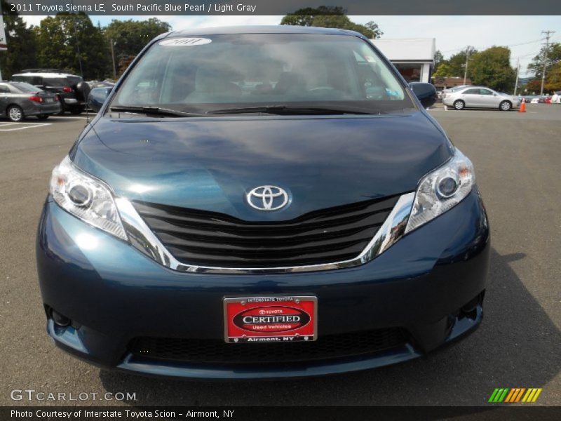 South Pacific Blue Pearl / Light Gray 2011 Toyota Sienna LE