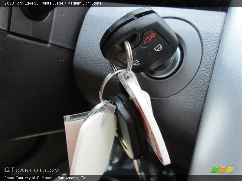 White Suede / Medium Light Stone 2013 Ford Edge SE