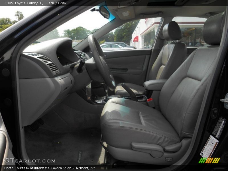 Black / Gray 2005 Toyota Camry LE
