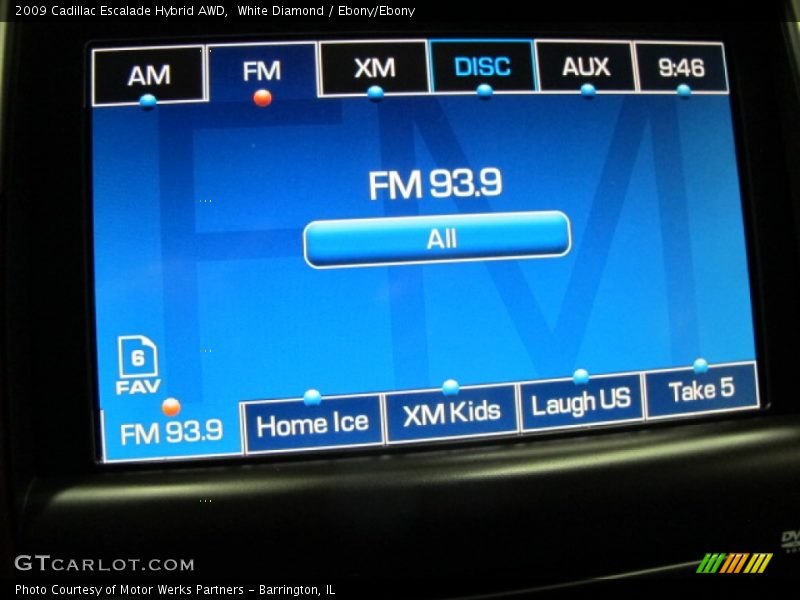 White Diamond / Ebony/Ebony 2009 Cadillac Escalade Hybrid AWD