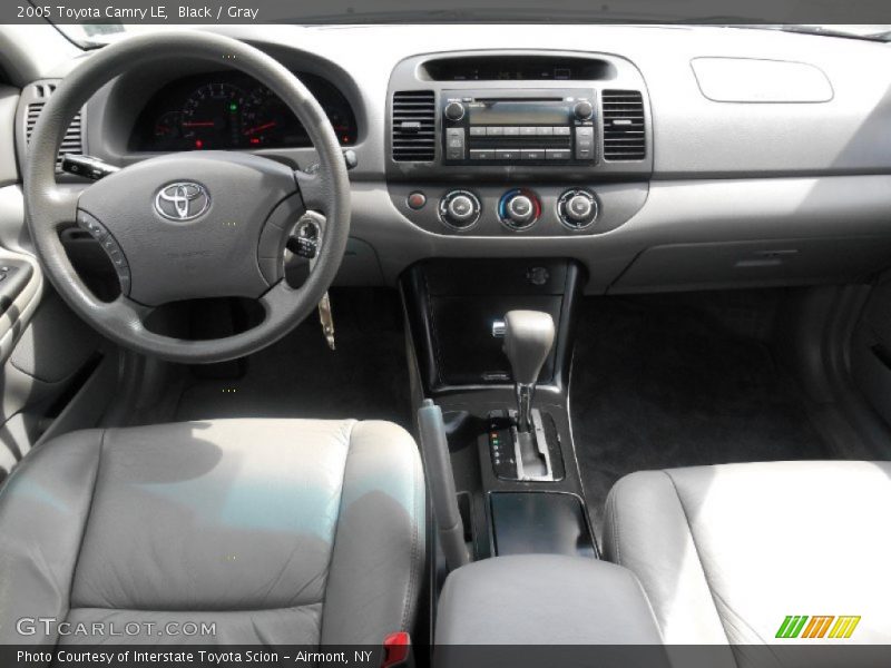 Black / Gray 2005 Toyota Camry LE