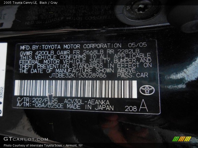 Black / Gray 2005 Toyota Camry LE