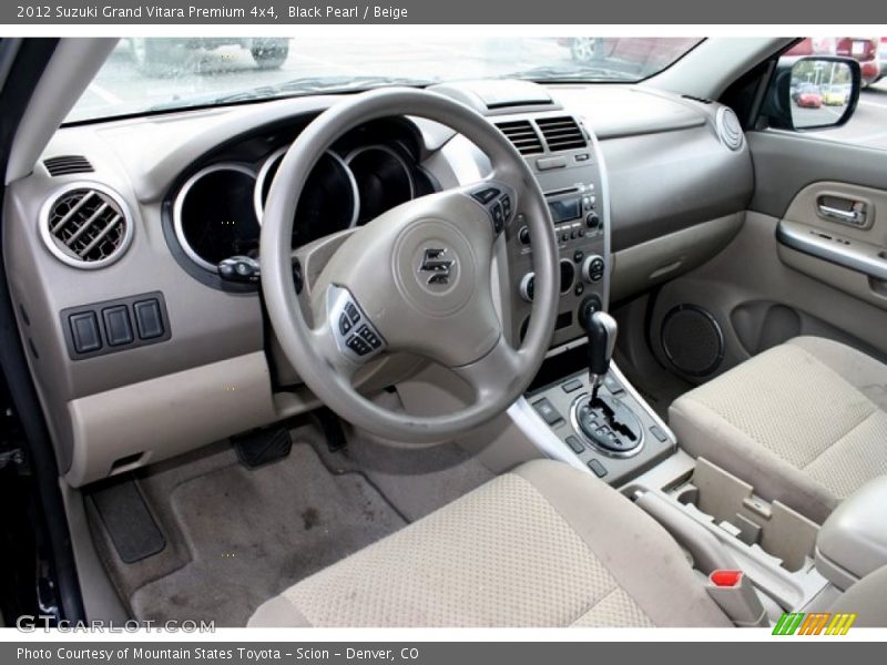  2012 Grand Vitara Premium 4x4 Beige Interior