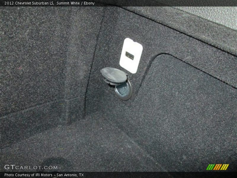 Summit White / Ebony 2012 Chevrolet Suburban LS