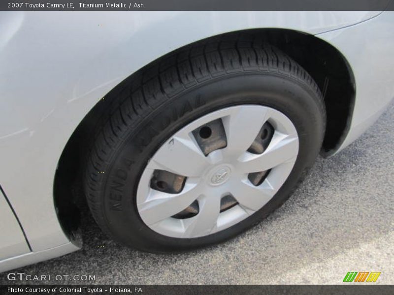Titanium Metallic / Ash 2007 Toyota Camry LE