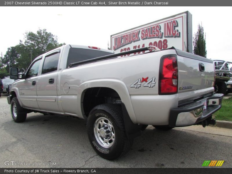 Silver Birch Metallic / Dark Charcoal 2007 Chevrolet Silverado 2500HD Classic LT Crew Cab 4x4