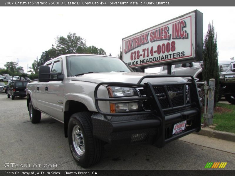 Silver Birch Metallic / Dark Charcoal 2007 Chevrolet Silverado 2500HD Classic LT Crew Cab 4x4