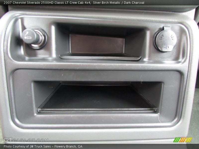 Silver Birch Metallic / Dark Charcoal 2007 Chevrolet Silverado 2500HD Classic LT Crew Cab 4x4