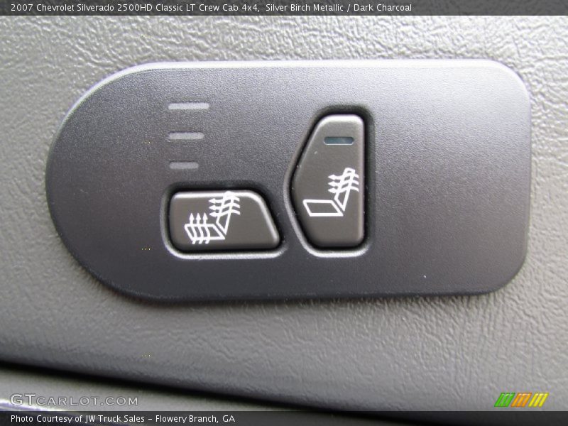Silver Birch Metallic / Dark Charcoal 2007 Chevrolet Silverado 2500HD Classic LT Crew Cab 4x4