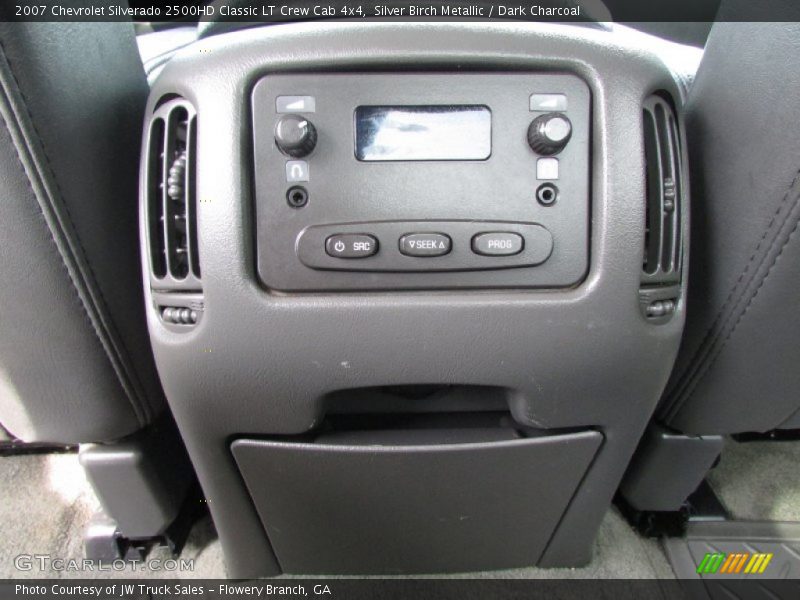 Silver Birch Metallic / Dark Charcoal 2007 Chevrolet Silverado 2500HD Classic LT Crew Cab 4x4