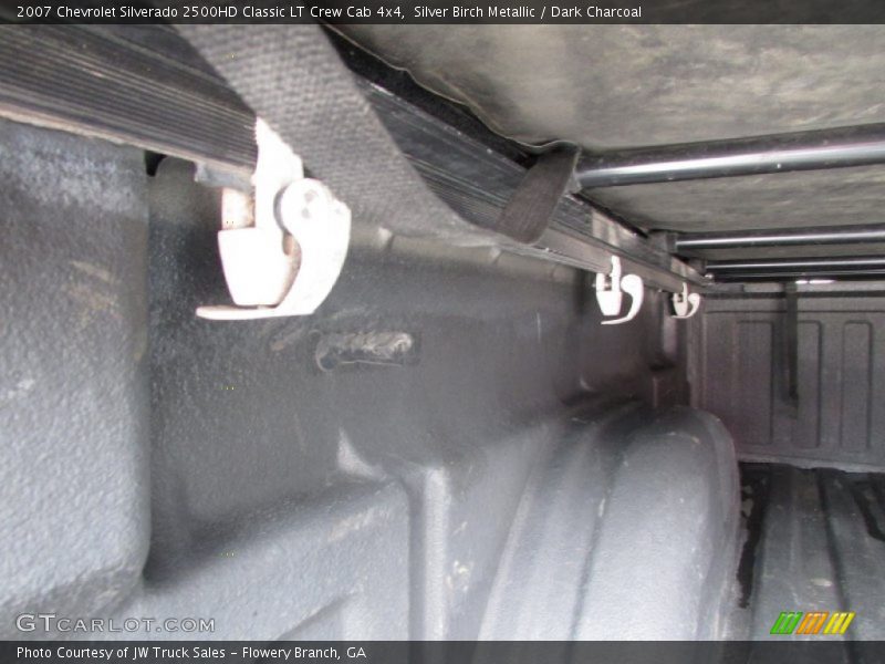 Silver Birch Metallic / Dark Charcoal 2007 Chevrolet Silverado 2500HD Classic LT Crew Cab 4x4