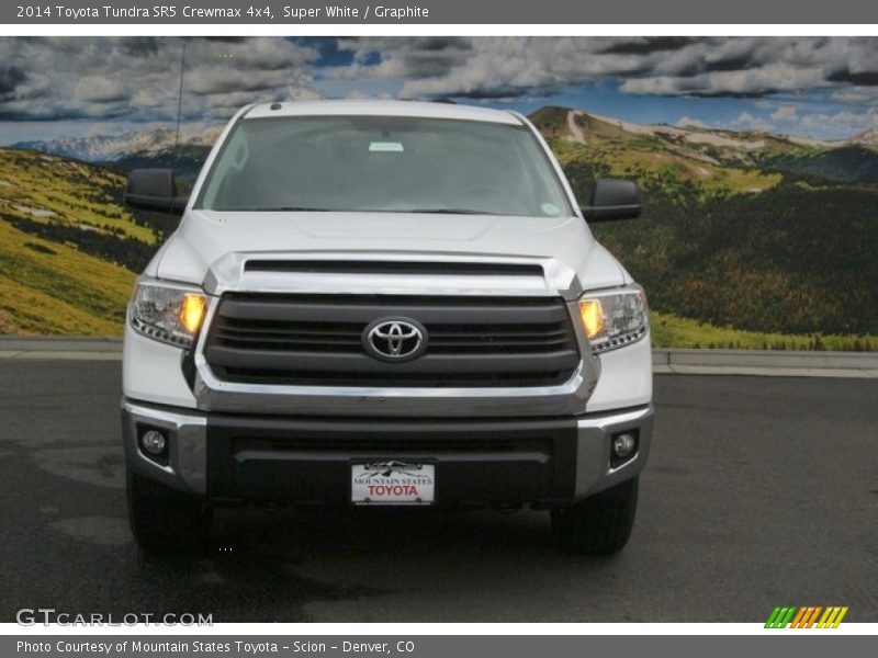 Super White / Graphite 2014 Toyota Tundra SR5 Crewmax 4x4