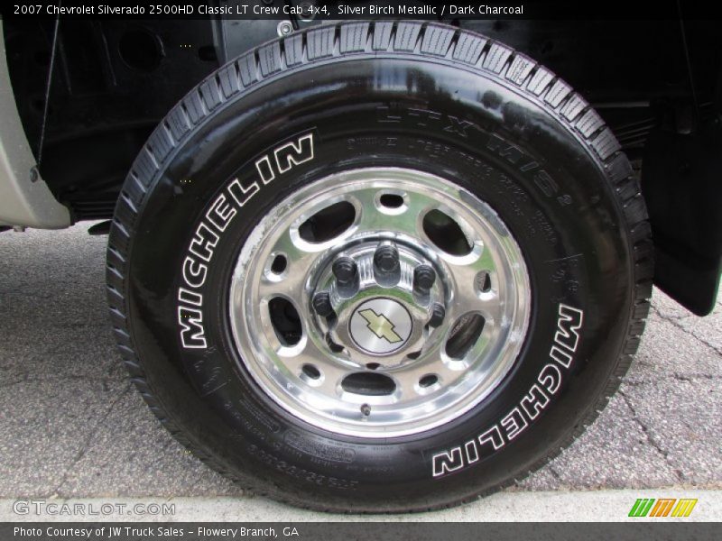 Silver Birch Metallic / Dark Charcoal 2007 Chevrolet Silverado 2500HD Classic LT Crew Cab 4x4