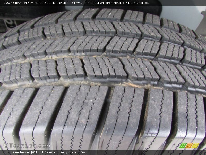 Silver Birch Metallic / Dark Charcoal 2007 Chevrolet Silverado 2500HD Classic LT Crew Cab 4x4