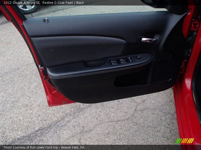 Redline 2-Coat Pearl / Black 2012 Dodge Avenger SE