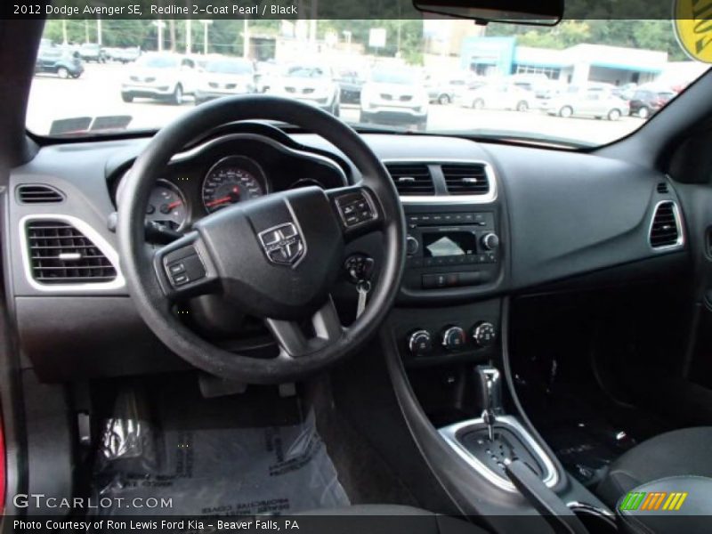 Redline 2-Coat Pearl / Black 2012 Dodge Avenger SE