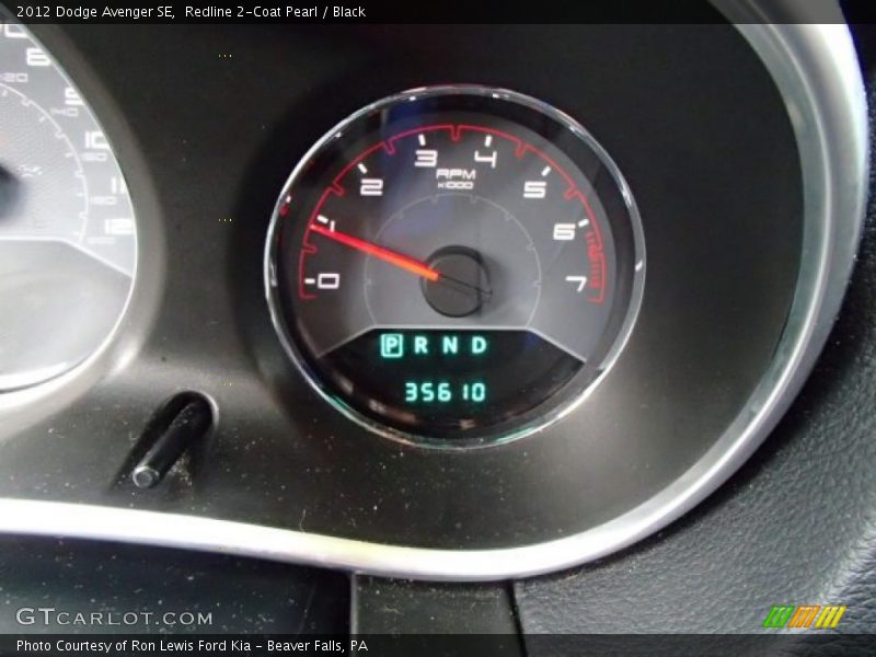 Redline 2-Coat Pearl / Black 2012 Dodge Avenger SE