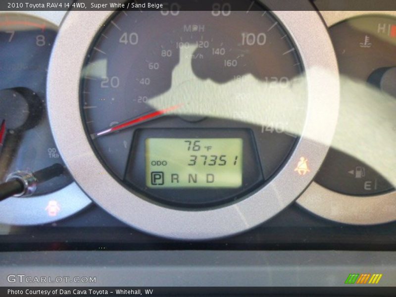 Super White / Sand Beige 2010 Toyota RAV4 I4 4WD