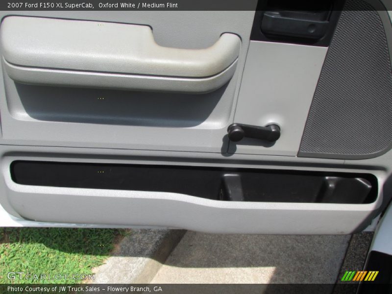 Oxford White / Medium Flint 2007 Ford F150 XL SuperCab