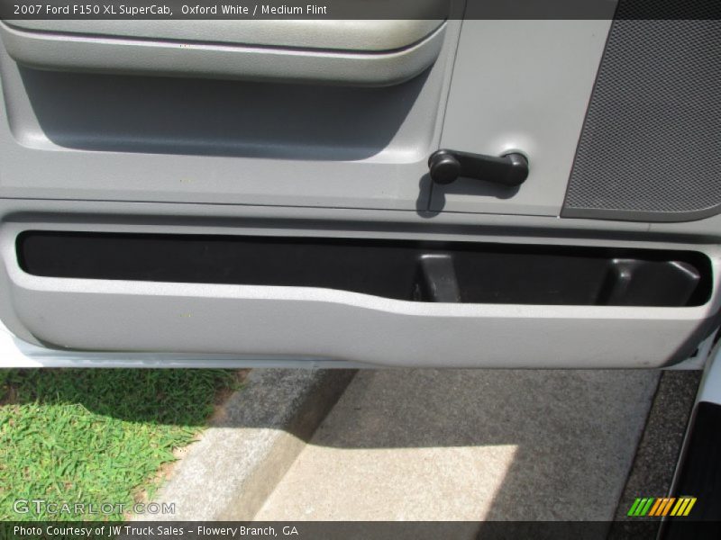 Oxford White / Medium Flint 2007 Ford F150 XL SuperCab