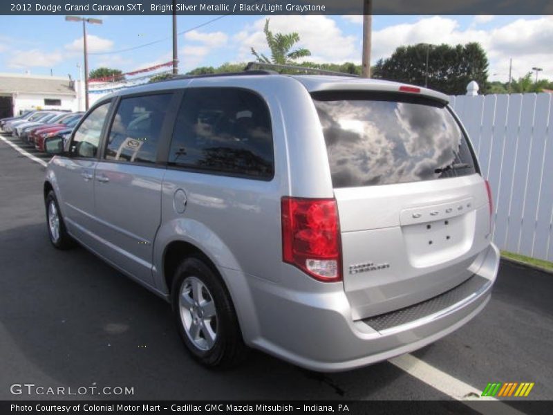 Bright Silver Metallic / Black/Light Graystone 2012 Dodge Grand Caravan SXT