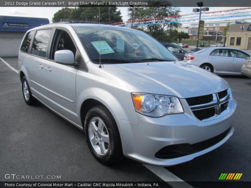 Bright Silver Metallic / Black/Light Graystone 2012 Dodge Grand Caravan SXT