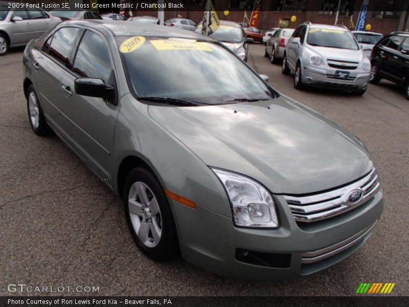Moss Green Metallic / Charcoal Black 2009 Ford Fusion SE