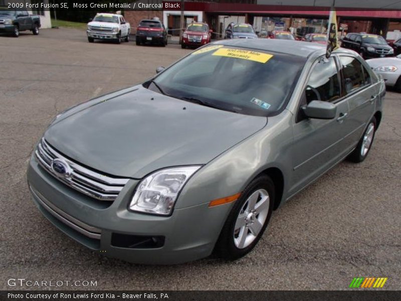 Moss Green Metallic / Charcoal Black 2009 Ford Fusion SE