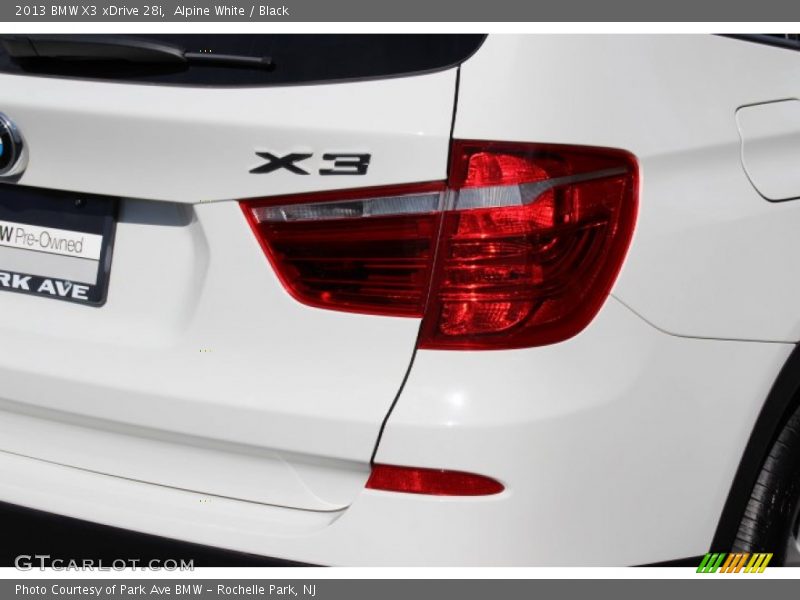 Alpine White / Black 2013 BMW X3 xDrive 28i