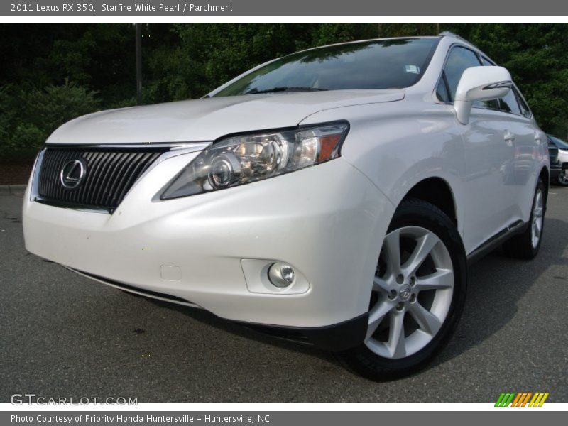 Front 3/4 View of 2011 RX 350