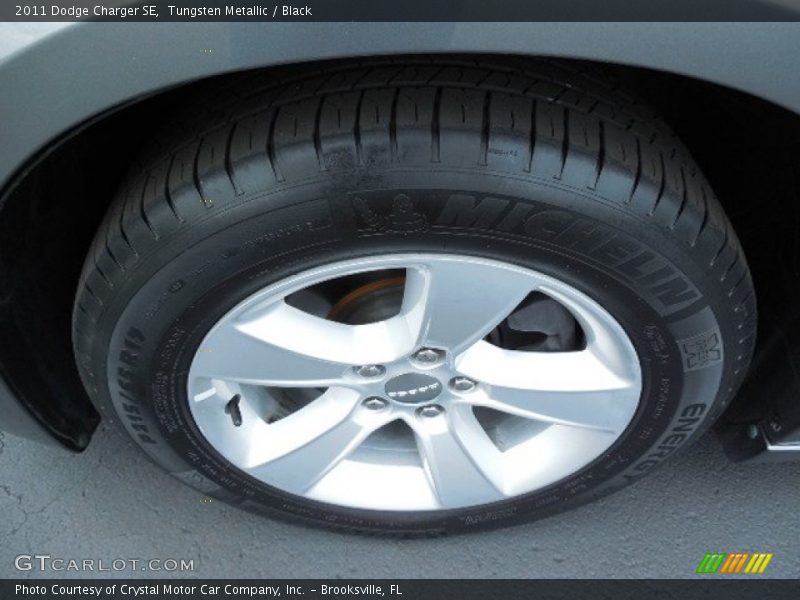 Tungsten Metallic / Black 2011 Dodge Charger SE