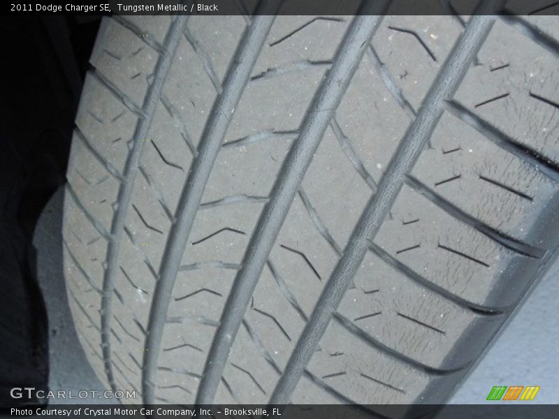 Tungsten Metallic / Black 2011 Dodge Charger SE