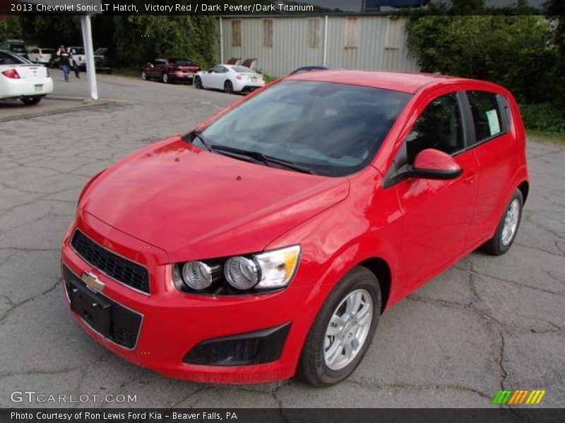 Victory Red / Dark Pewter/Dark Titanium 2013 Chevrolet Sonic LT Hatch