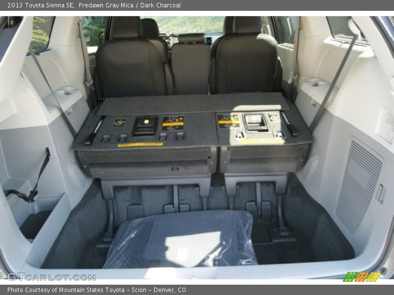 Predawn Gray Mica / Dark Charcoal 2013 Toyota Sienna SE