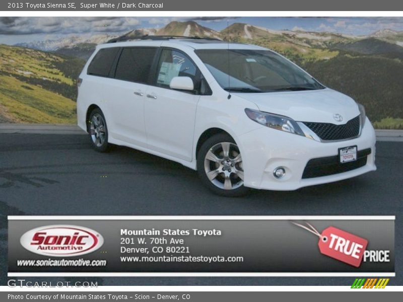 Super White / Dark Charcoal 2013 Toyota Sienna SE