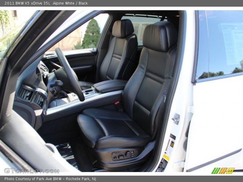 Alpine White / Black 2011 BMW X5 xDrive 35i