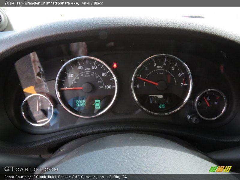  2014 Wrangler Unlimited Sahara 4x4 Sahara 4x4 Gauges