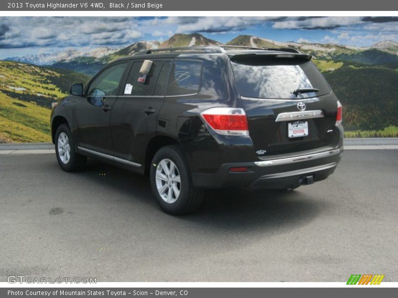 Black / Sand Beige 2013 Toyota Highlander V6 4WD