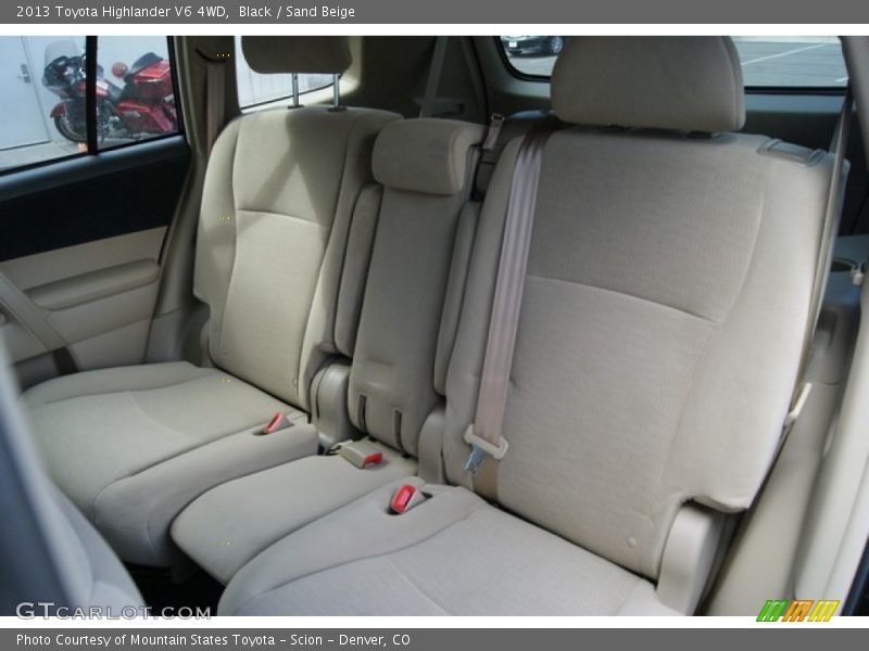 Black / Sand Beige 2013 Toyota Highlander V6 4WD