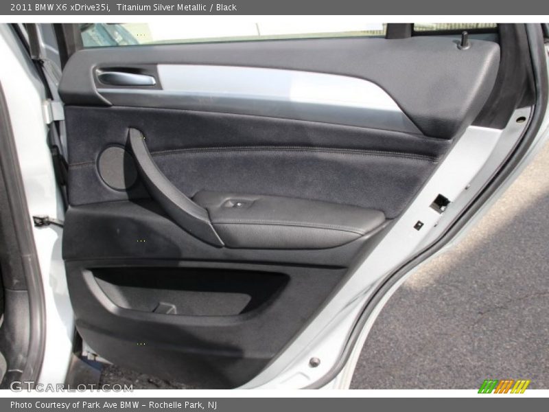Titanium Silver Metallic / Black 2011 BMW X6 xDrive35i