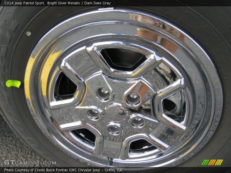 Bright Silver Metallic / Dark Slate Gray 2014 Jeep Patriot Sport